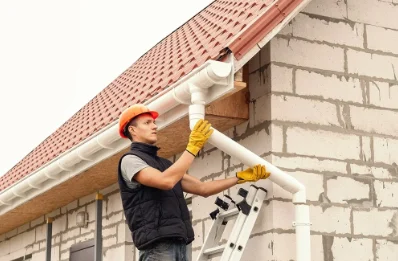 Pose et remplacement de gouttières à Cuisia